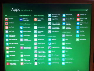Win8.1 pre installed apps